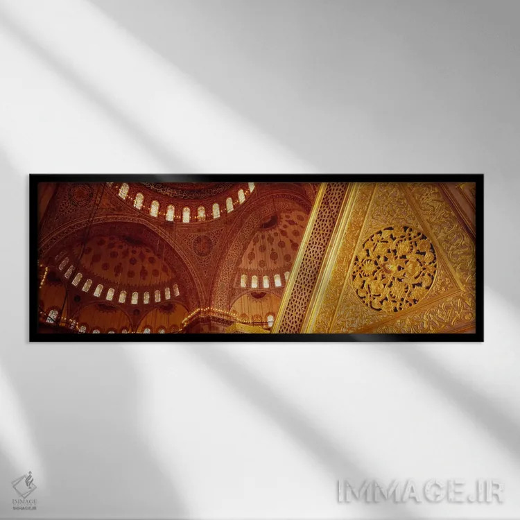 تابلو نمای پایین از سقف مسجد با کاشیهای ایونیک، مسجد آبی، استانبول، ترکیه اثر پانورامیک ایمجز (استودیو عکاسی عریض) - نمای قابدار مشکی