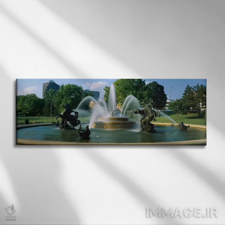 تابلو فواره در یک باغ، فواره یادبود جی سی نیکولز، کانزاسسیتی، میسوری، ایالات متحده آمریکا اثر پانورامیک ایمجز (استودیو عکاسی عریض) - نمای روبهرو روی دیوار