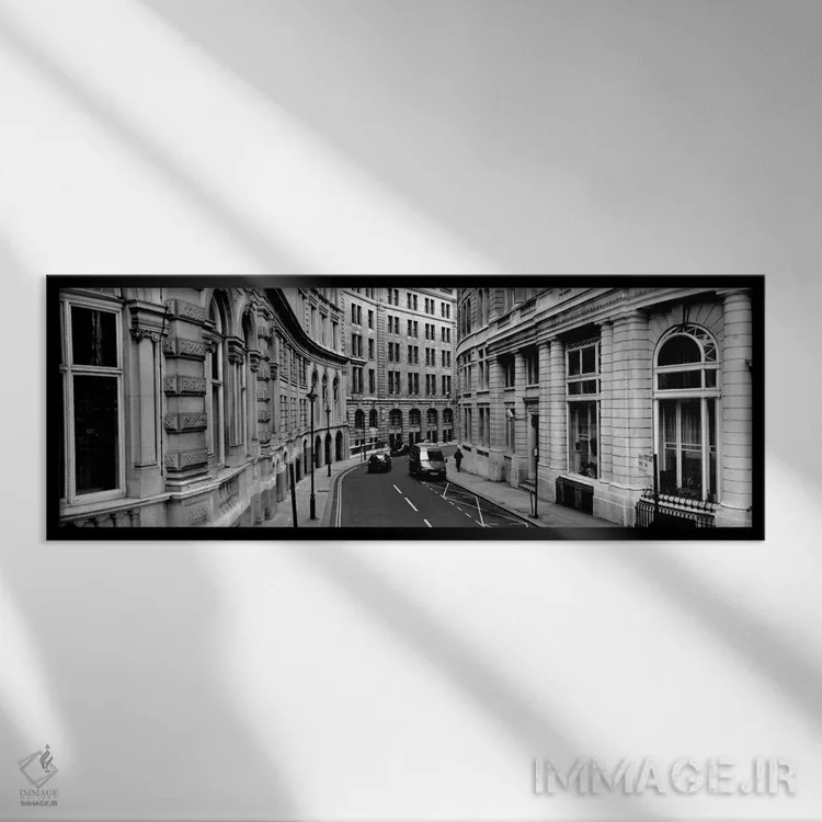 تابلو ساختمانها در طول یک جاده، لندن، انگلستان اثر پانورامیک ایمجز (استودیو عکاسی عریض) - نمای قابدار مشکی