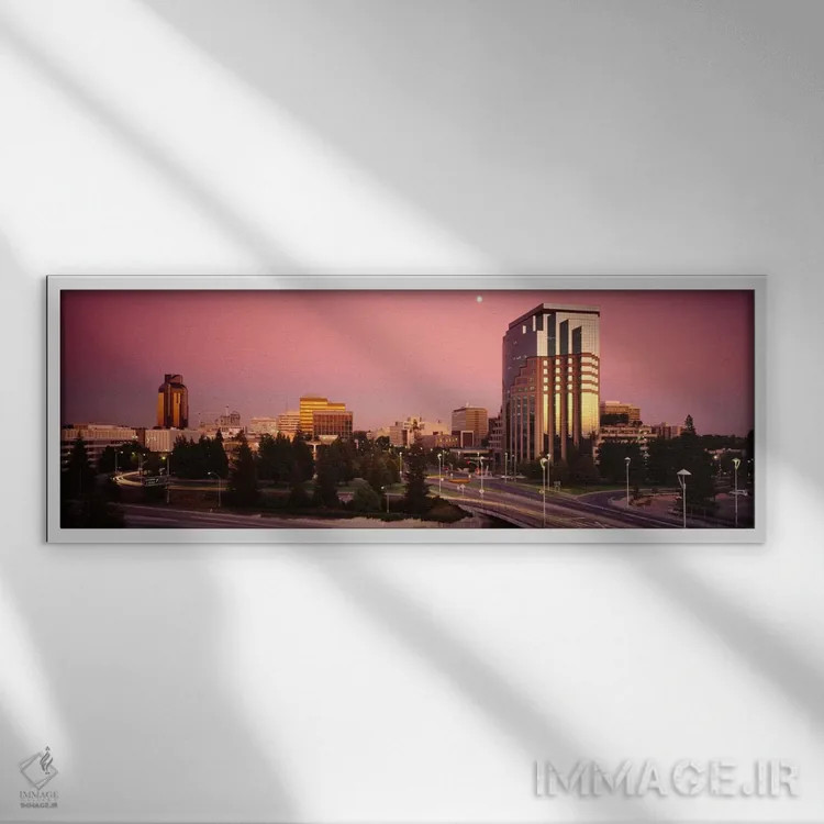 تابلو ساختمانها در یک شهر، ساکرامنتو، کالیفرنیا، ایالات متحده آمریکا اثر پانورامیک ایمجز (استودیو عکاسی عریض) - نمای قابدار سفید