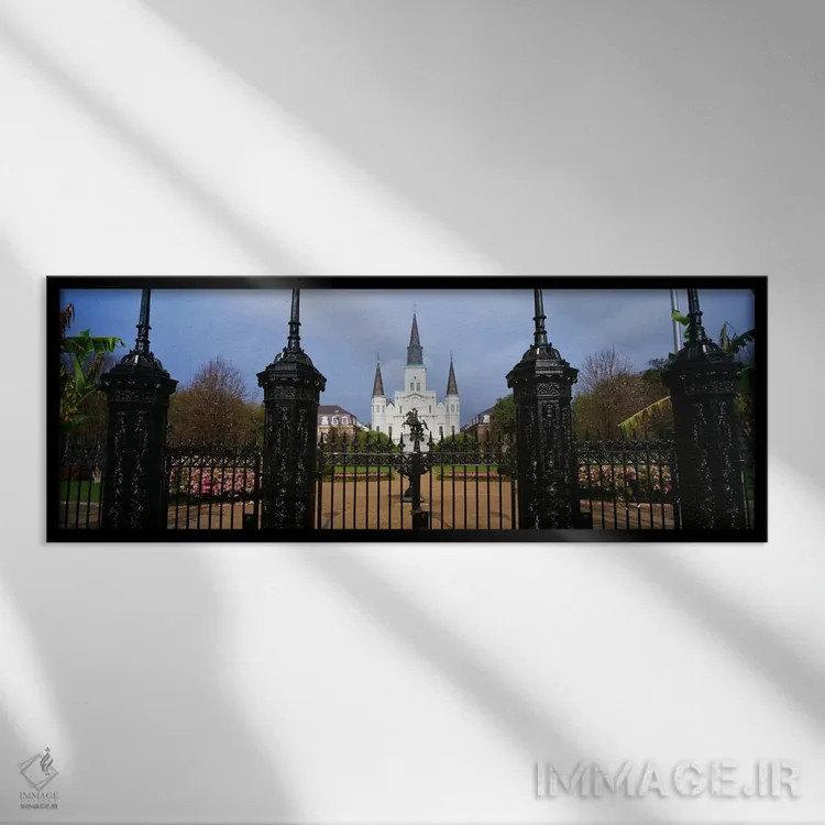 تابلو "نمای کلیسای سنت لوئیس، نیواورلئان، لوئیزیانا، ایالات متحده آمریکا" اثر پانورامیک ایمجز (استودیو عکاسی عریض) - نمای قابدار مشکی