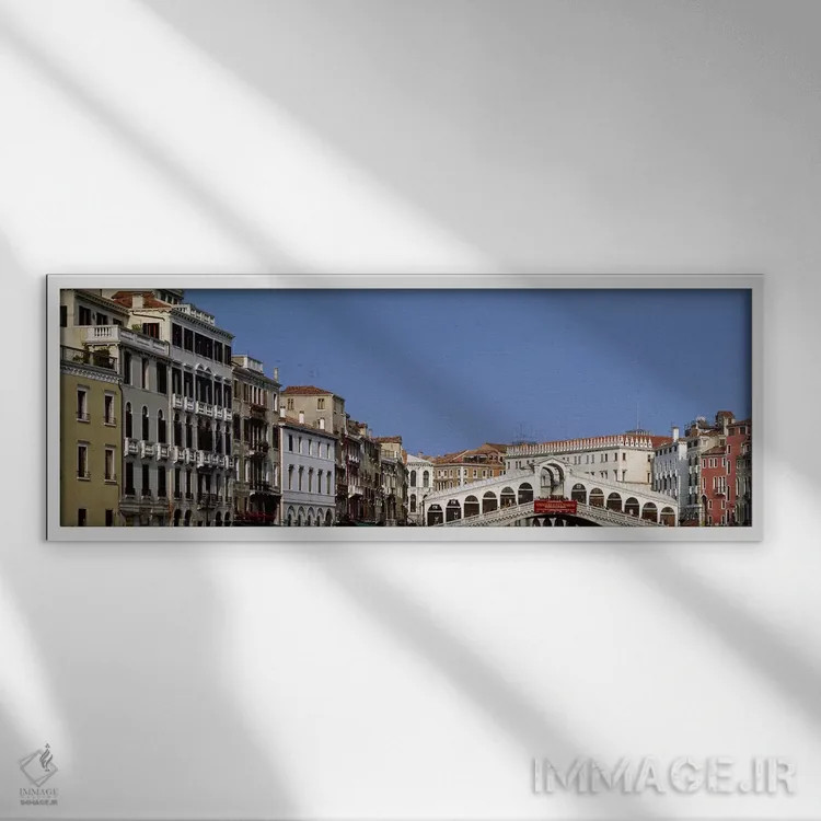 تابلو Venice, Veneto, Italy,پل ریالتو و معماری اطراف، ونیز، ونتو، ایتالیا اثر پانورامیک ایمجز (استودیو عکاسی عریض) - نمای قابدار سفید