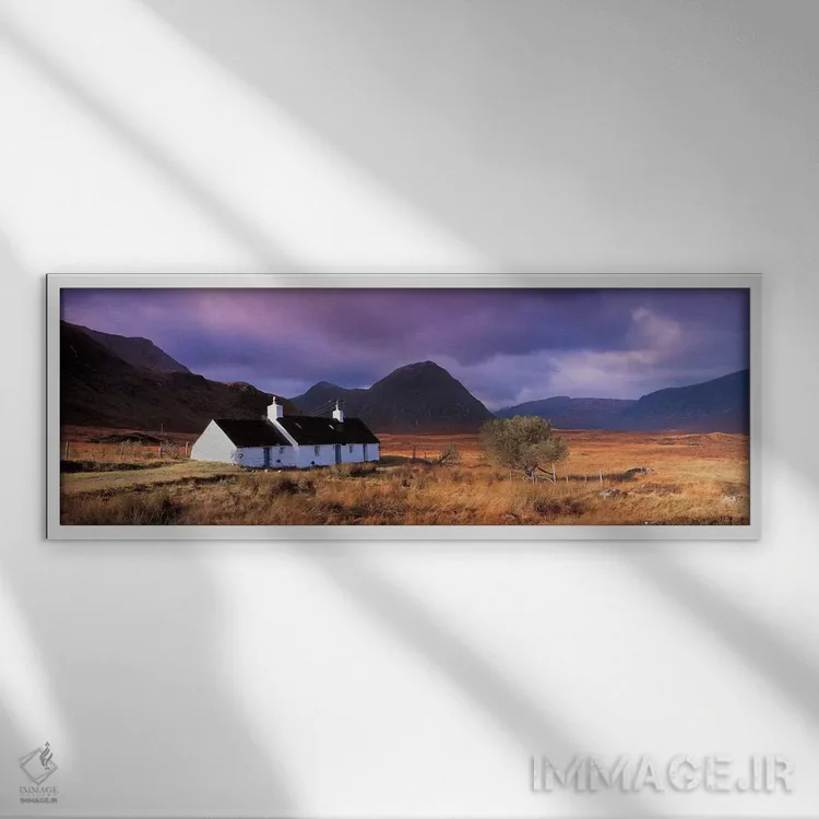 تابلو کلبه صخره سیاه، وایت کوریز، گلنکو، اسکاتلند اثر پانورامیک ایمجز (استودیو عکاسی عریض) - نمای قابدار سفید