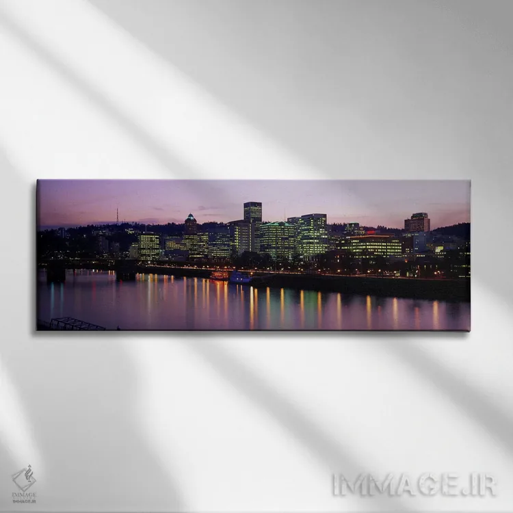 تابلو Portland, Oregon, USA,ساختمانهای روشنشده در شب، پورتلند، اورگان، آمریکا اثر پانورامیک ایمجز (استودیو عکاسی عریض) - نمای روبهرو روی دیوار