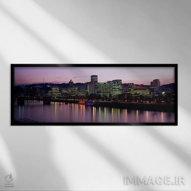 تابلو Portland, Oregon, USA,ساختمانهای روشنشده در شب، پورتلند، اورگان، آمریکا اثر پانورامیک ایمجز (استودیو عکاسی عریض) - نمای قابدار مشکی
