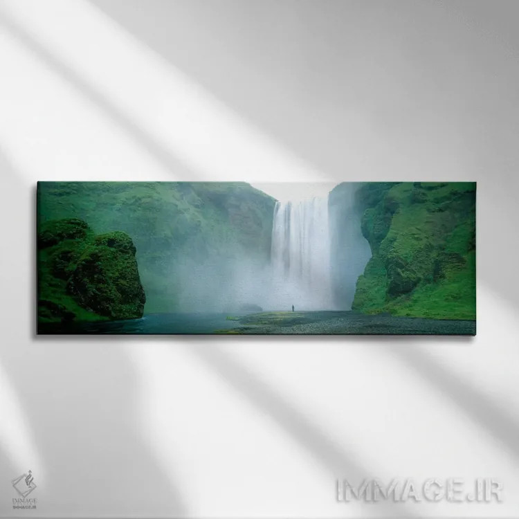 تابلو Skogafoss, Iceland,تماشاگر تنها، آبشار اسکوگافوس، ایسلند اثر پانورامیک ایمجز (استودیو عکاسی عریض) - نمای روبهرو روی دیوار