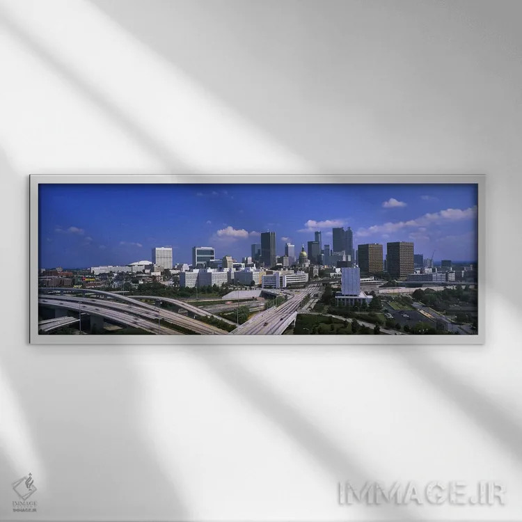 تابلو Atlanta, Georgia, USA,نمای زاویه بالا از بزرگراههای مرتفع با ساختمانهای پسزمینه، آتلانتا، جورجیا، آمریکا اثر پانورامیک ایمجز (استودیو عکاسی عریض) - نمای قابدار سفید
