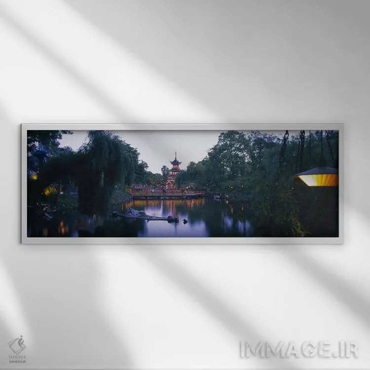 تابلو Tivoli Gardens, Copenhagen, Denmark,پاگودا روشنشده در غروب، باغ تیوولی، کپنهاگ، دانمارک اثر پانورامیک ایمجز (استودیو عکاسی عریض) - نمای قابدار سفید