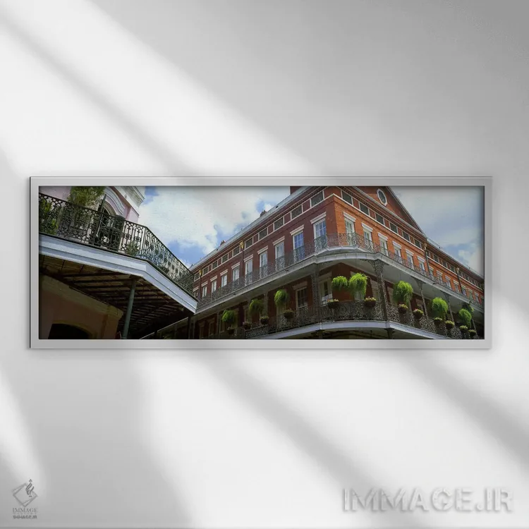 تابلو بالکن آهنی فرفورژه، نیواورلئان، لوئیزیانا، آمریکا اثر پانورامیک ایمجز (استودیو عکاسی عریض) - نمای قابدار سفید