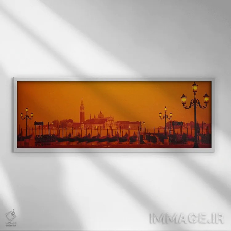 تابلو Venice, Veneto, Italy,گوندولاهای پهلوگرفته در ایستگاه مولو با نمای سن جورجو ماجوره در پسزمینه، ونیز، ونتو، ایتالیا اثر پانورامیک ایمجز (استودیو عکاسی عریض) - نمای قابدار سفید