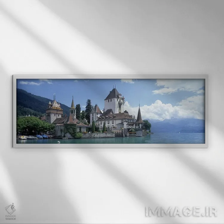 تابلو قلعه اوبرهوفن، دریاچه تونر، سوئیس اثر پانورامیک ایمجز (استودیو عکاسی عریض) - نمای قابدار سفید