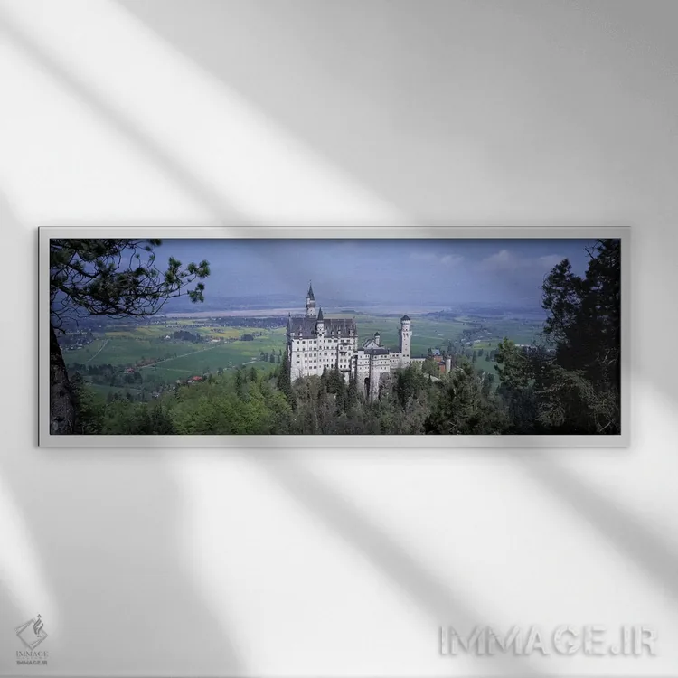 تابلو کاخ نویشوانشتاین، باواریا، آلمان اثر پانورامیک ایمجز (استودیو عکاسی عریض) - نمای قابدار سفید
