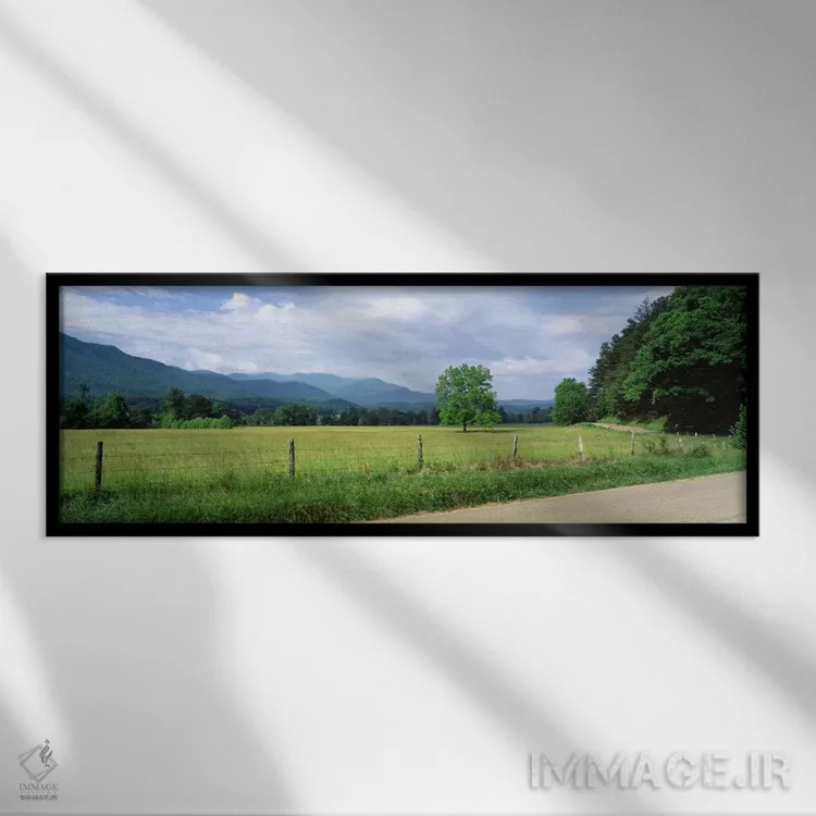 تابلو Cades Cove, Great Smoky Mountains National Park, Tennessee, USA,چشمانداز دره، کیدز کوو، پارک ملی کوههای اسموکی بزرگ، تنسی، آمریکا اثر پانورامیک ایمجز (استودیو عکاسی عریض) - نمای قابدار مشکی