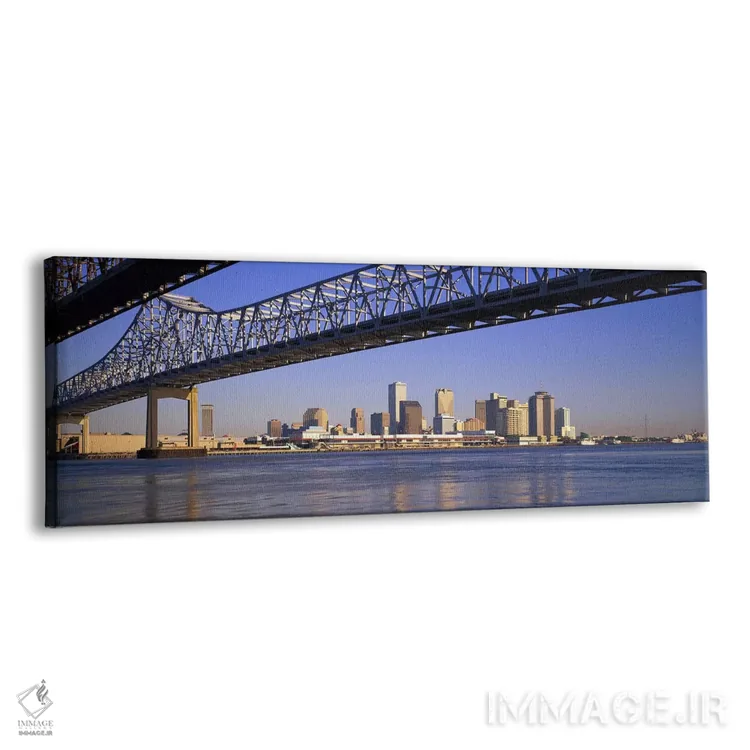 تابلو Crescent City Connection Bridge, Mississippi River, New Orleans, Louisiana, USA,نمای زاویه پایین از پلها بر فراز رودخانه، پل کرسنت سیتی کانکشن، رودخانه میسیسیپی، نیواورلئان، لوئیزیانا، آمریکا اثر پانورامیک ایمجز (استودیو عکاسی عریض) - نمای