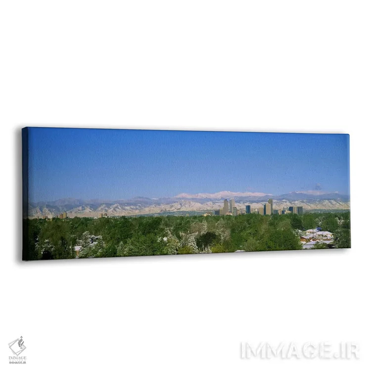 تابلو Denver, Colorado, USA,ساختمانها در شهری با کوهستان در پسزمینه، دنور، کلرادو، آمریکا اثر پانورامیک ایمجز (استودیو عکاسی عریض) - نمای پرسپکتیو محصول