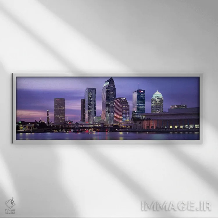 تابلو Tampa, View of an urban skyline at night,آمریکا، فلوریدا، تمپا، نمایی از افق شهری در شب اثر پانورامیک ایمجز (استودیو عکاسی عریض) - نمای قابدار سفید