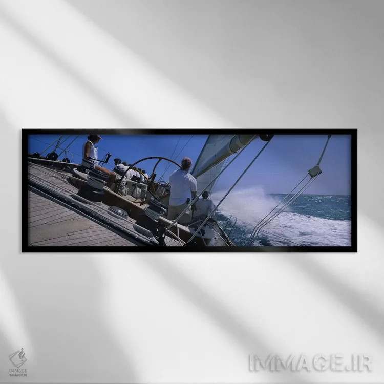 تابلو گروهی از افراد در حال مسابقه با قایق بادبانی، گرانادا اثر پانورامیک ایمجز (استودیو عکاسی عریض) - نمای قابدار مشکی
