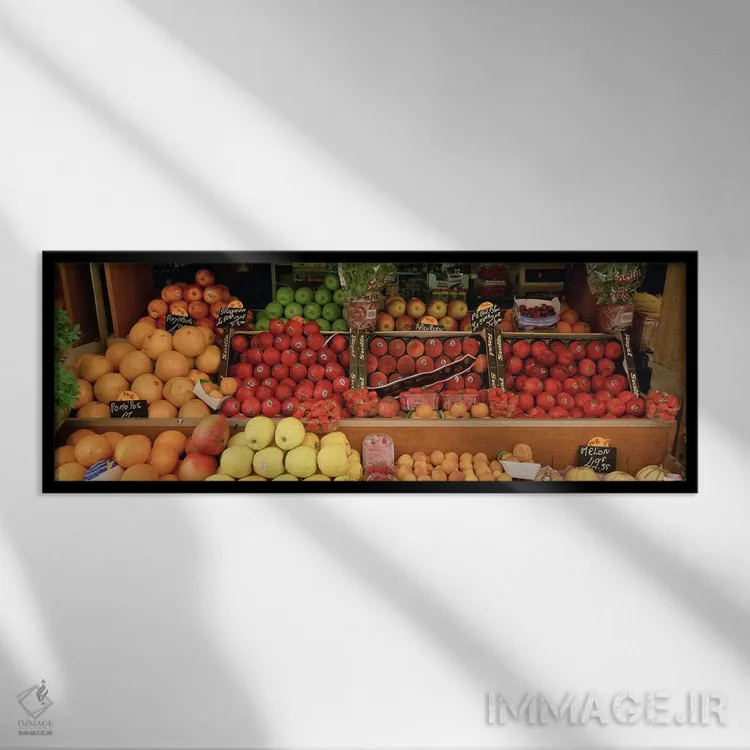 تابلو Rue de Levis, Paris, France,نمای نزدیک از میوهها در بازار خیابانی، خیابان رو دو لوویس، پاریس، فرانسه اثر پانورامیک ایمجز (استودیو عکاسی عریض) - نمای قابدار مشکی
