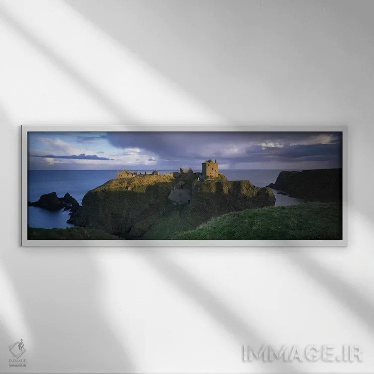 تابلو Near Stonehaven, Scotland, United Kingdom,نمای بالا از قلعه دانوتار، نزدیک استونهاون، اسکاتلند، بریتانیا اثر پانورامیک ایمجز (استودیو عکاسی عریض) - نمای قابدار سفید