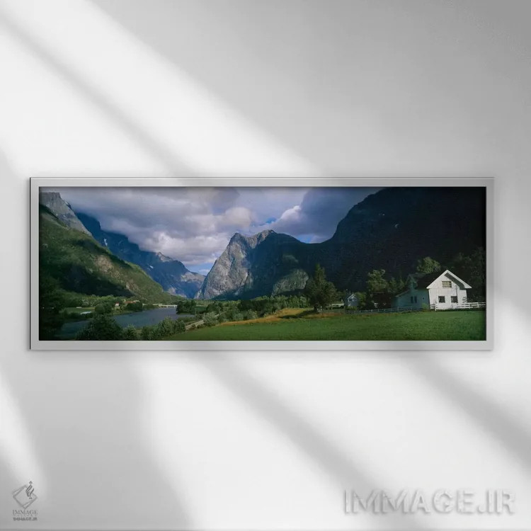 تابلو Norway,چشمانداز ابری در دره کوهستانی، نروژ اثر پانورامیک ایمجز (استودیو عکاسی عریض) - نمای قابدار سفید