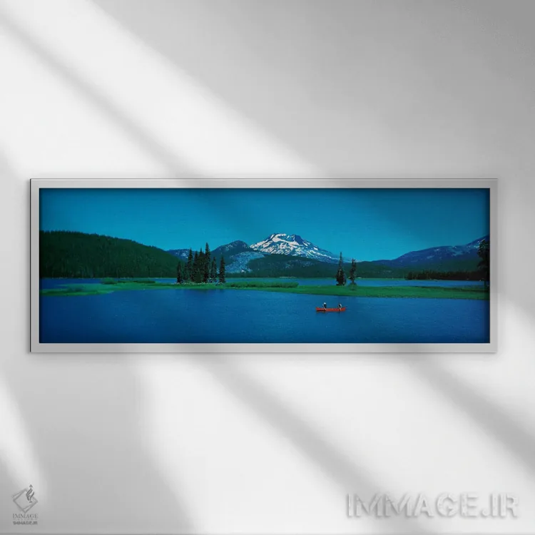 تابلو قایقسواری دریاچه اسپارکس توسط جنوبسیستر، اورگان، ایالات متحده آمریکا (جنوبسیستر: نام کوه/قله) اثر پانورامیک ایمجز (استودیو عکاسی عریض) - نمای قابدار سفید