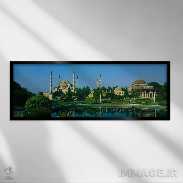 تابلو Blue Mosque, Istanbul, Turkey,باغ روبروی مسجد، مسجد آبی، استانبول، ترکیه اثر پانورامیک ایمجز (استودیو عکاسی عریض) - نمای قابدار مشکی