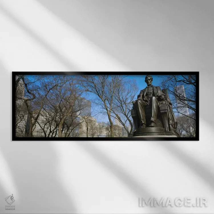 تابلو Grant Park, Chicago, Illinois, USA,نمای زاویه پایین از مجسمه آبراهام لینکلن در پارک، گرانت پارک، شیکاگو، ایلینوی، آمریکا اثر پانورامیک ایمجز (استودیو عکاسی عریض) - نمای قابدار مشکی