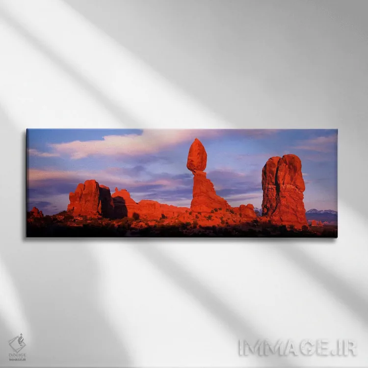 تابلو Arches National Park, Grand County, Utah, USA,صخره متعادل (میانی)، پارک ملی آرچز، شهرستان گرند، یوتا، آمریکا اثر پانورامیک ایمجز (استودیو عکاسی عریض) - نمای روبهرو روی دیوار
