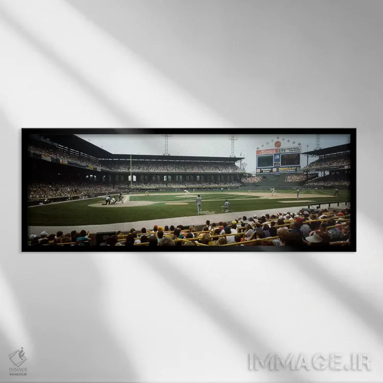 تابلو U.S. Cellular Field, Chicago, Cook County, Illinois, USA,تماشاگران در حال تماشای مسابقه بیسبال در ورزشگاه، یواس سلولار فیلد، شیکاگو، شهرستان کوک، ایلینوی، ایالات متحده آمریکا اثر پانورامیک ایمجز (استودیو عکاسی عریض) - نمای قابدار مشکی