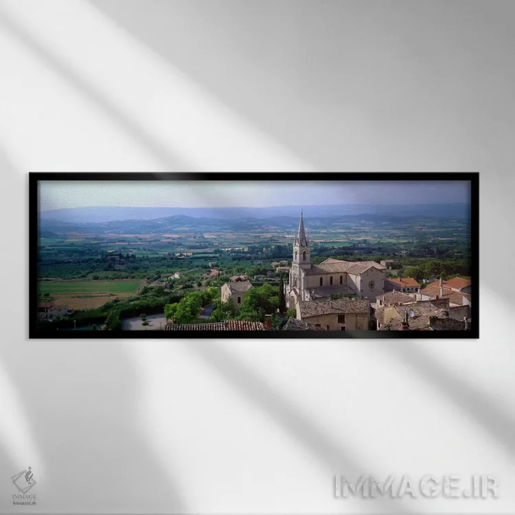 تابلو Bonnieux, Provence-Alpes-Cote d'Azur, France,نمای هوایی از کلیسا، بونییو، پروانس-آلپ-کوت دازور، فرانسه اثر پانورامیک ایمجز (استودیو عکاسی عریض) - نمای قابدار مشکی