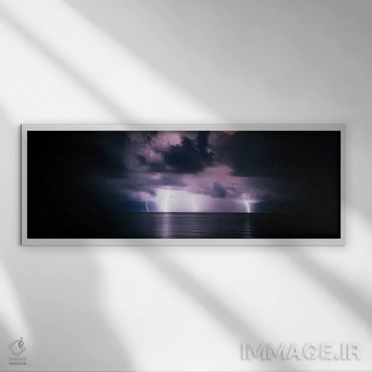 تابلو آسمان بنفش و رعد و برق بر فراز خلیج مکزیک اثر پانورامیک ایمجز (استودیو عکاسی عریض) - نمای قابدار سفید