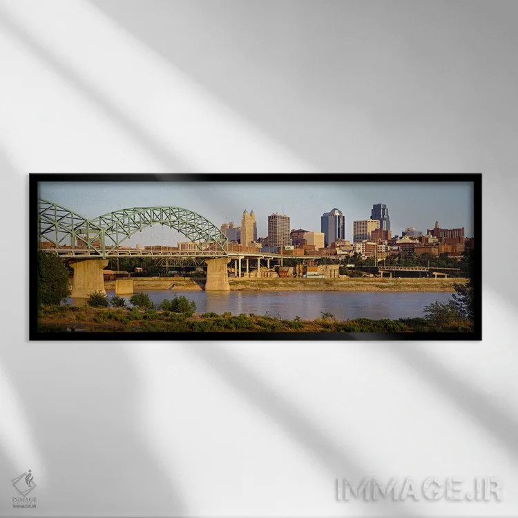 تابلو Missouri, USA,پل روی رودخانه - کانزاس سیتی، میزوری، آمریکا اثر پانورامیک ایمجز (استودیو عکاسی عریض) - نمای قابدار مشکی
