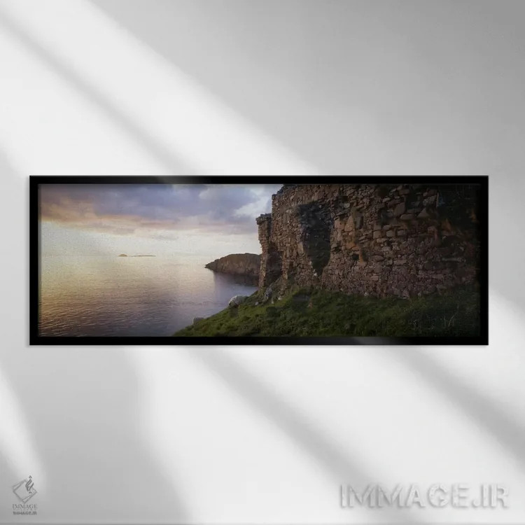 تابلو Trotternish, Isle Of Skye, Scotland,ویرانههای قلعه دانتالم و جزیره تولم، تروترنیش، جزیره اسکای، اسکاتلند اثر پانورامیک ایمجز (استودیو عکاسی عریض) - نمای قابدار مشکی