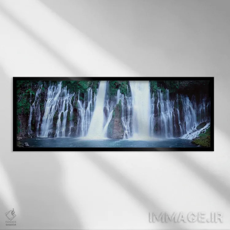 تابلو McArthur-Burney Falls Memorial State Park, Shasta County, California, USA,آبشار برنی، پارک ایالتی یادبود مکآرتور-برنی فالز، شهرستان شاستا، کالیفرنیا، آمریکا اثر پانورامیک ایمجز (استودیو عکاسی عریض) - نمای قابدار مشکی