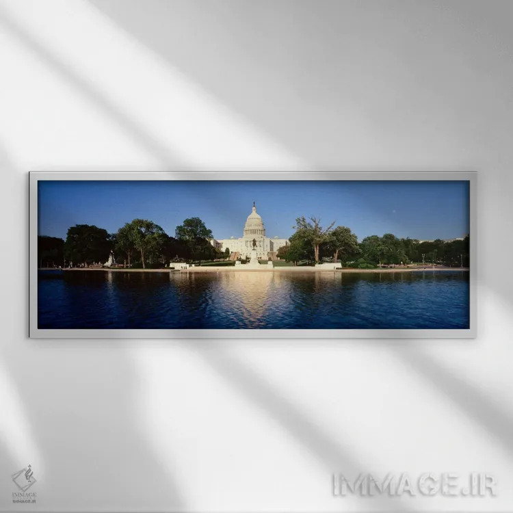 تابلو US Capitol Building,ایالات متحده، واشنگتن دیسی، ساختمان کنگره آمریکا اثر پانورامیک ایمجز (استودیو عکاسی عریض) - نمای قابدار سفید