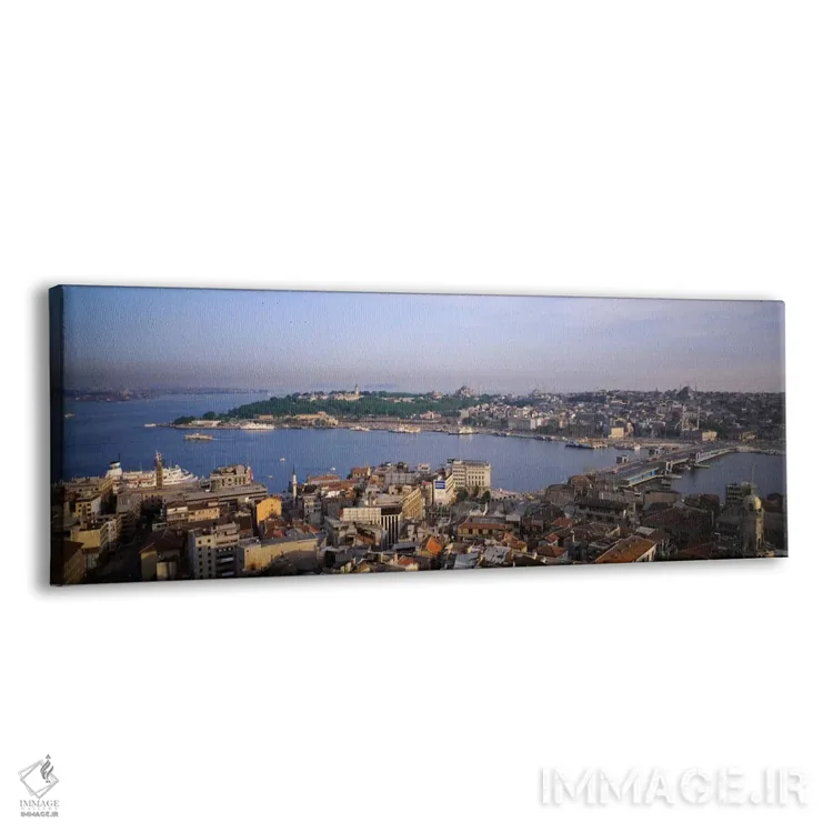 تابلو Istanbul, Turkey,نمای زاویه بالا از شاخ طلایی (هالیچ) و محلههای اطراف، استانبول، ترکیه اثر پانورامیک ایمجز (استودیو عکاسی عریض) - نمای پرسپکتیو محصول