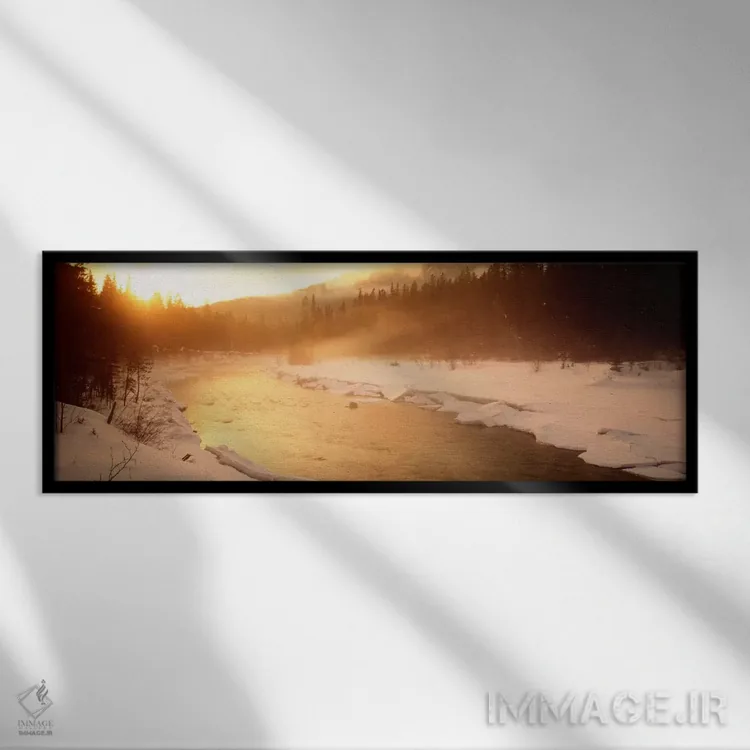 تابلو British Columbia, Canada,رودخانهای جاری در منظره جنگل برفی، بریتیش کلمبیا، کانادا اثر پانورامیک ایمجز (استودیو عکاسی عریض) - نمای قابدار مشکی