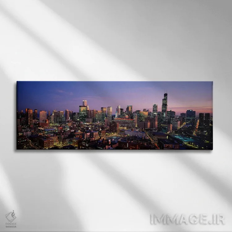 تابلو Chicago, Illinois, USA #2,آسمانخراشهای درخشان در غروب شهر، شیکاگو، ایلینوی، آمریکا (شماره ۲) اثر پانورامیک ایمجز (استودیو عکاسی عریض) - نمای روبهرو روی دیوار