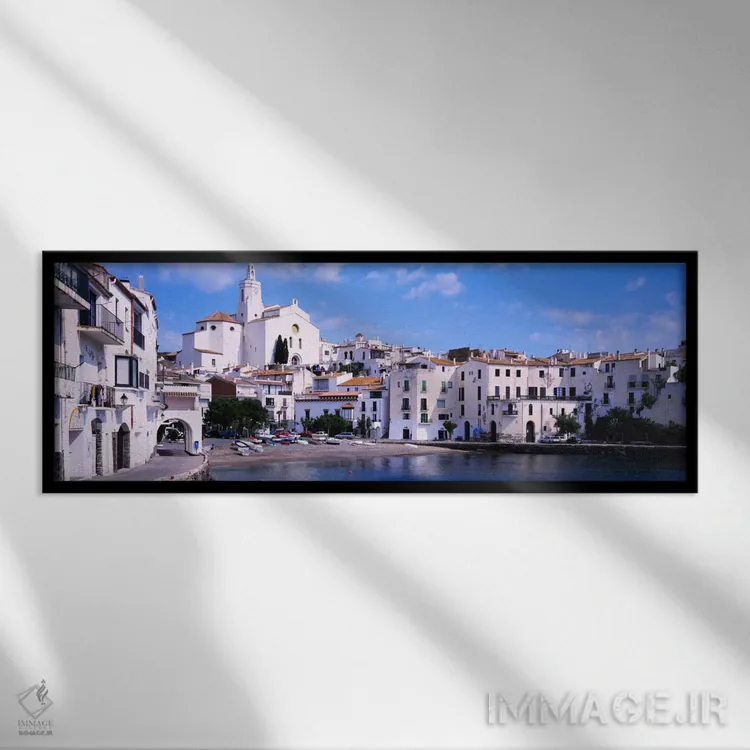 تابلو Cadaques, Costa Brava, Spain,ساختمانها بر لب آب، کاداکس، کوستا براوا، اسپانیا اثر پانورامیک ایمجز (استودیو عکاسی عریض) - نمای قابدار مشکی