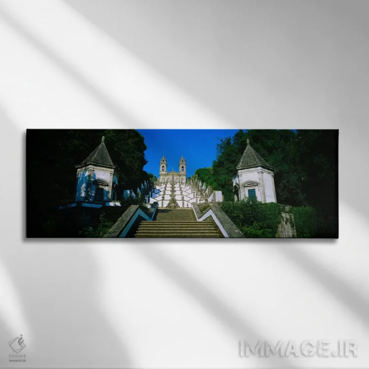 تابلو Bom Jesus Do Monte, Braga, Portugal,نمای پایین از کلیسا، پلههای پنج حس، بوم ژیزوس دو مونته، براگا، پرتغال اثر پانورامیک ایمجز (استودیو عکاسی عریض) - نمای روبهرو روی دیوار