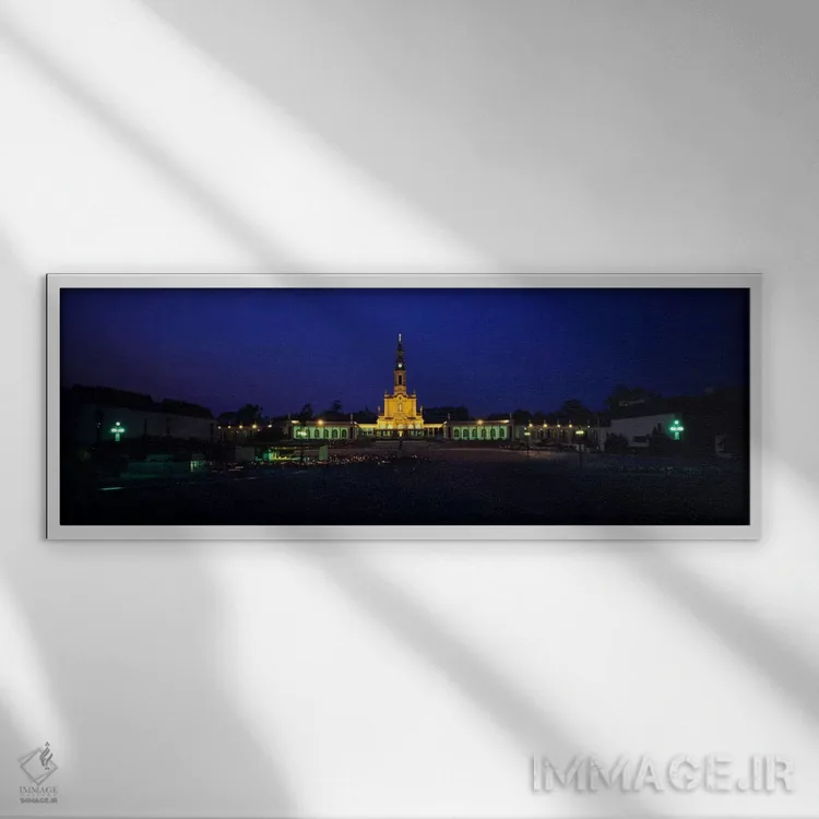 تابلو Fatima, Portugal,کلیسای نورپردازیشده در شب، بانوی فاطیما، فاطیما، پرتغال اثر پانورامیک ایمجز (استودیو عکاسی عریض) - نمای قابدار سفید