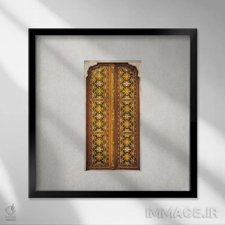 تابلو در زرد دو اثر دانیلو د آلکساندریا - نمای قابدار مشکی
