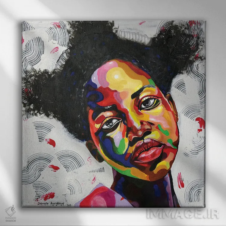 تابلو آزاد اما گرسنه اثر دامولا آیگبایو - نمای روبهرو روی دیوار