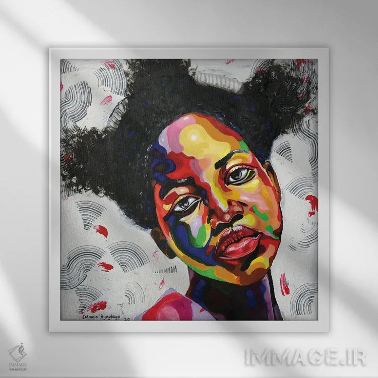 تابلو آزاد اما گرسنه اثر دامولا آیگبایو - نمای قابدار سفید