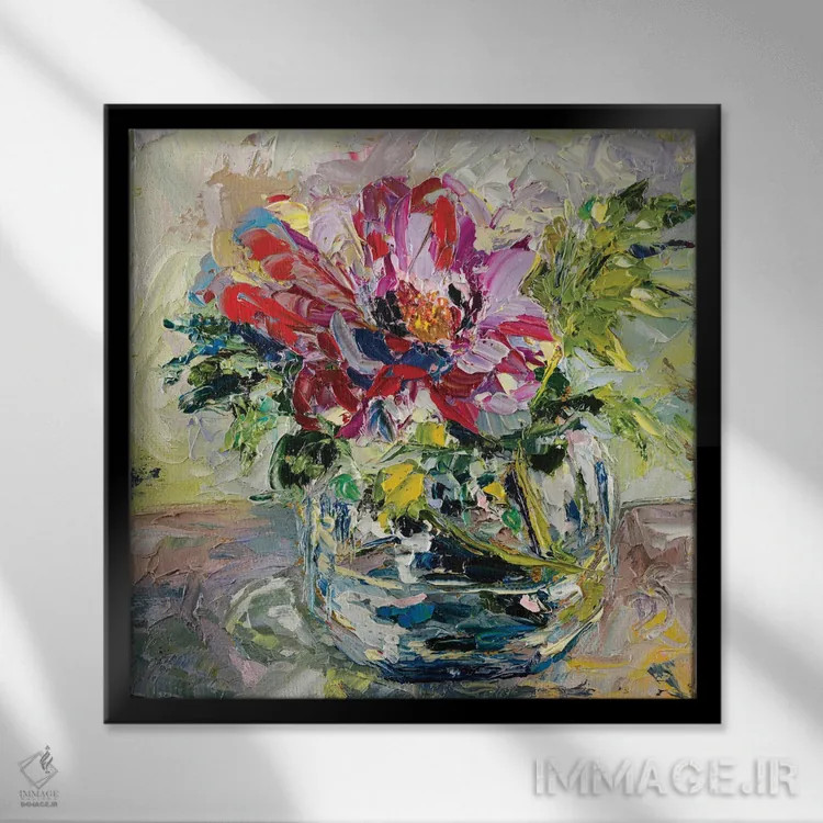 تابلو حضور در لحظه اثر دانا سورکینا - نمای قابدار مشکی