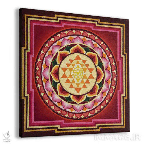 تابلو شری یانترا (قرمز تیره) اثر دیانا تیتووا - نمای پرسپکتیو محصول