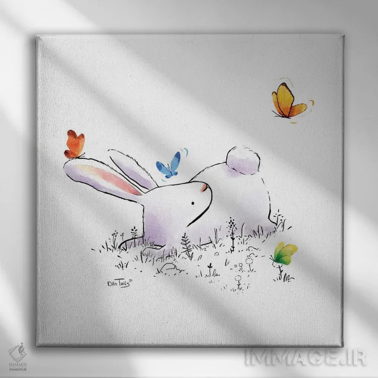 تابلو خرگوش و چهار پروانه اثر دن تاویس - نمای روبهرو روی دیوار