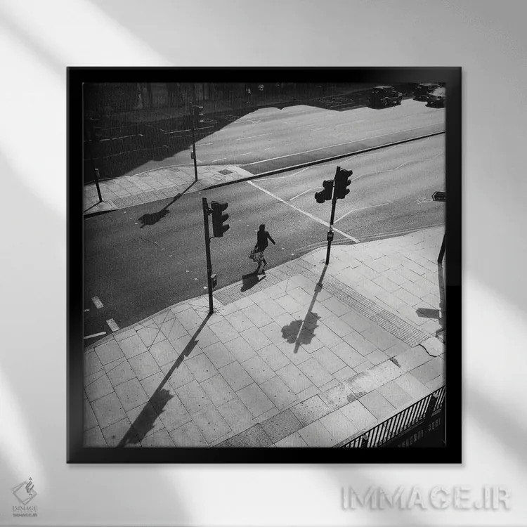 تابلو رویاها بدون تلاش تو عملی نمیشوند اثر آمادئوس لانگ - نمای قابدار مشکی