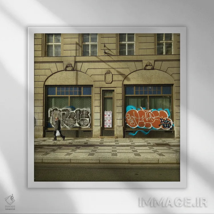 تابلو رویاپرداز اثر آمادئوس لانگ - نمای قابدار سفید