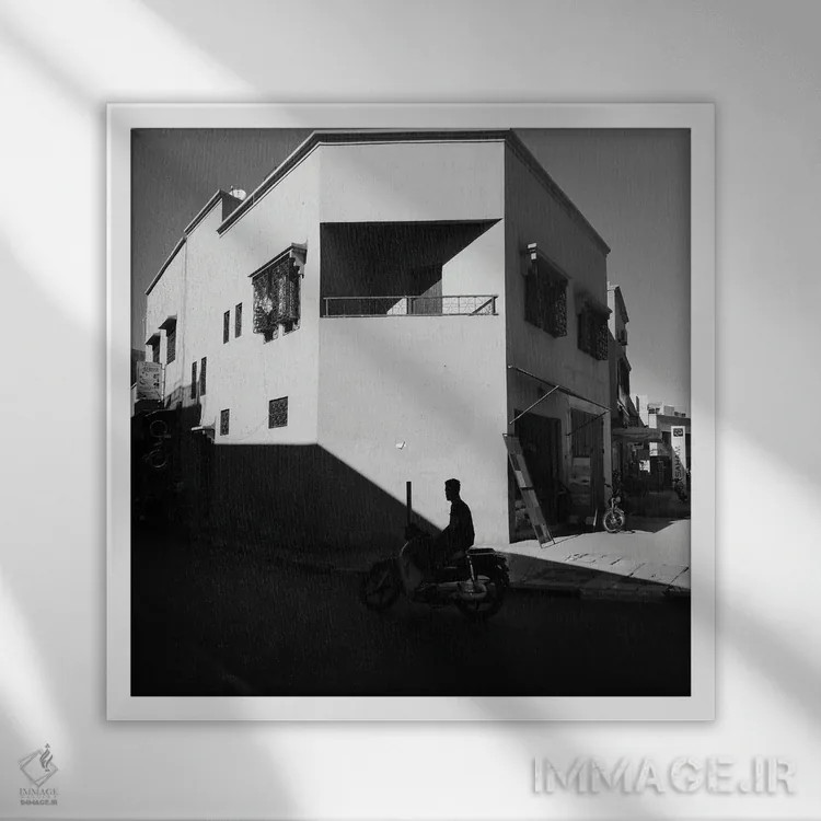 تابلو زندگی زیباست اثر آمادئوس لانگ - نمای قابدار سفید